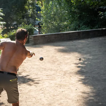 La Source 캠프장 *