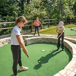 Camping La Source Therondels